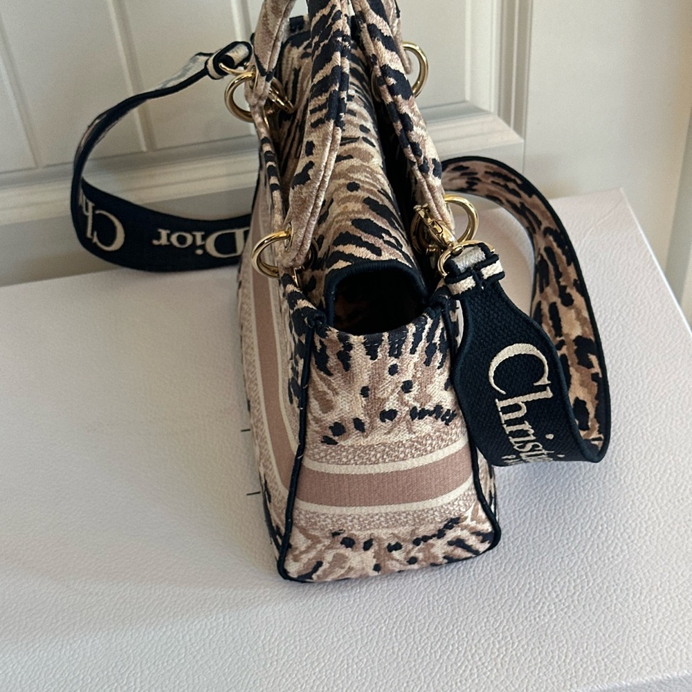 Christian Dior Bolso Lady D-Lite Lienzo Bordado Mediano - Picture 6 of 12